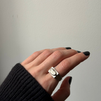LIPS ring